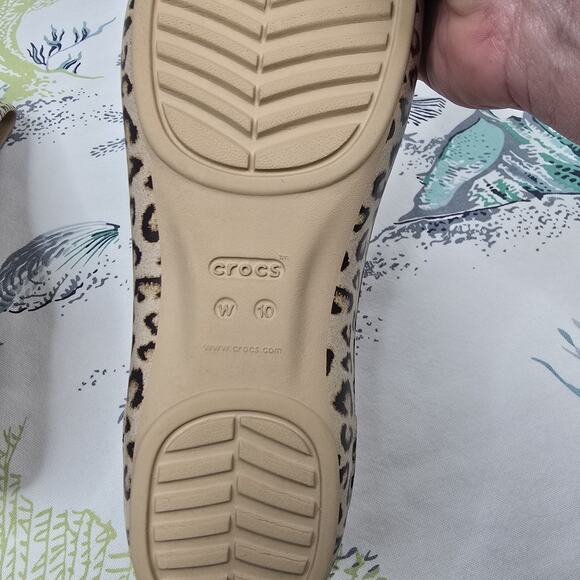 CROCS Laura Leopard Print Ballet Flats Size 10 - Picture 9 of 9